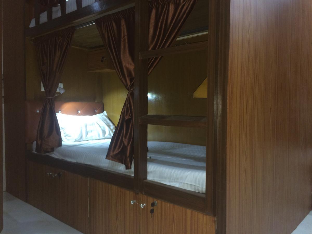 Zara Dormitory Mumbai Ngoại thất bức ảnh